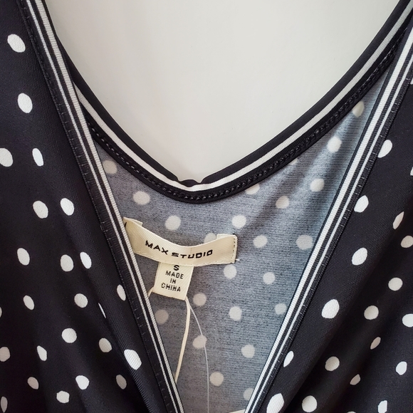 Polkadot Romper - Picture 3 of 3